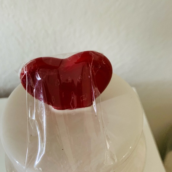 Rae Dunn “Be Mine” Canister - Picture 3 of 3